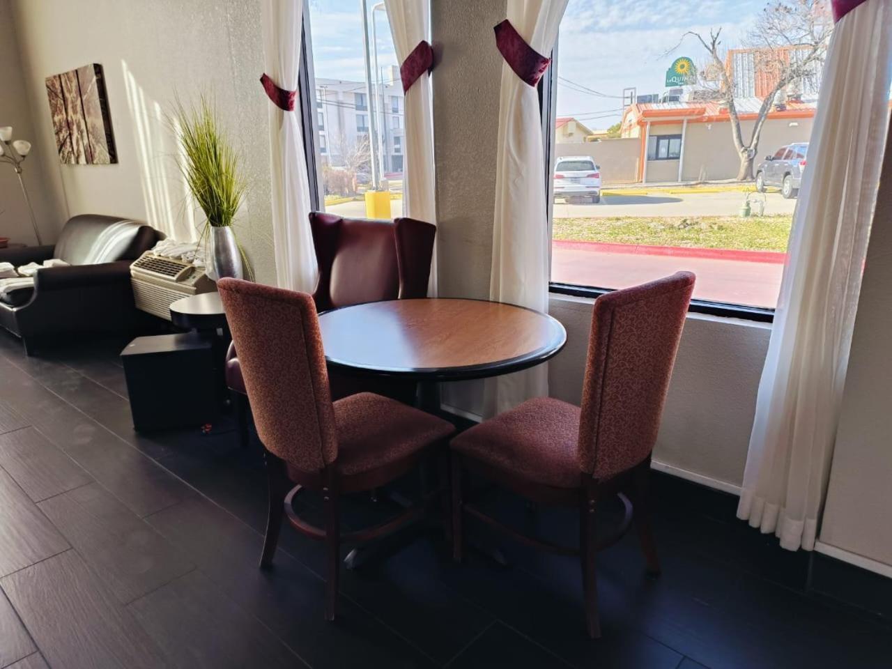 Travelers Inn By Oyo Wichita Falls Dış mekan fotoğraf