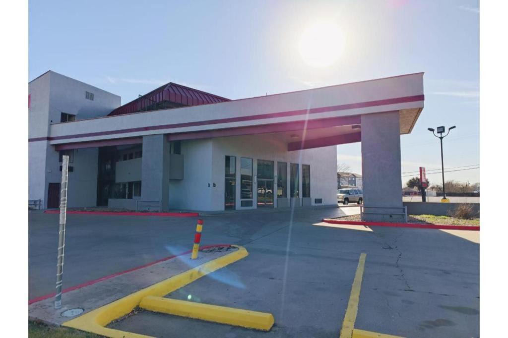 Travelers Inn By Oyo Wichita Falls Dış mekan fotoğraf