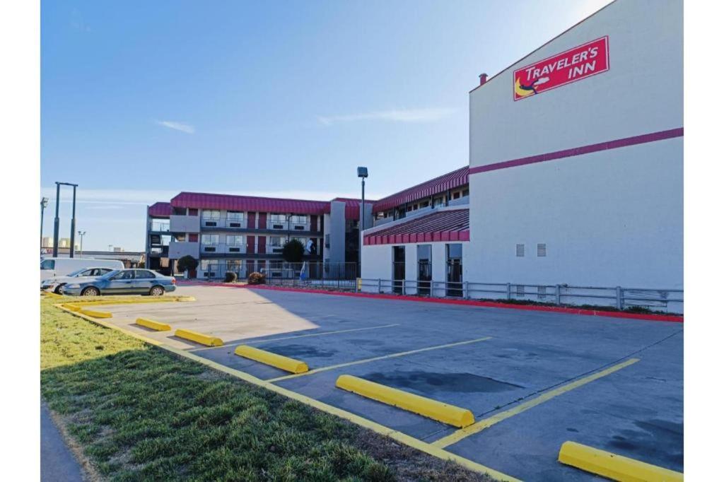 Travelers Inn By Oyo Wichita Falls Dış mekan fotoğraf